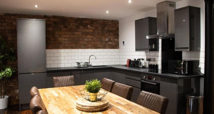 27 Stanley Street Aparthotel By Ustay Liverpool Exterior foto