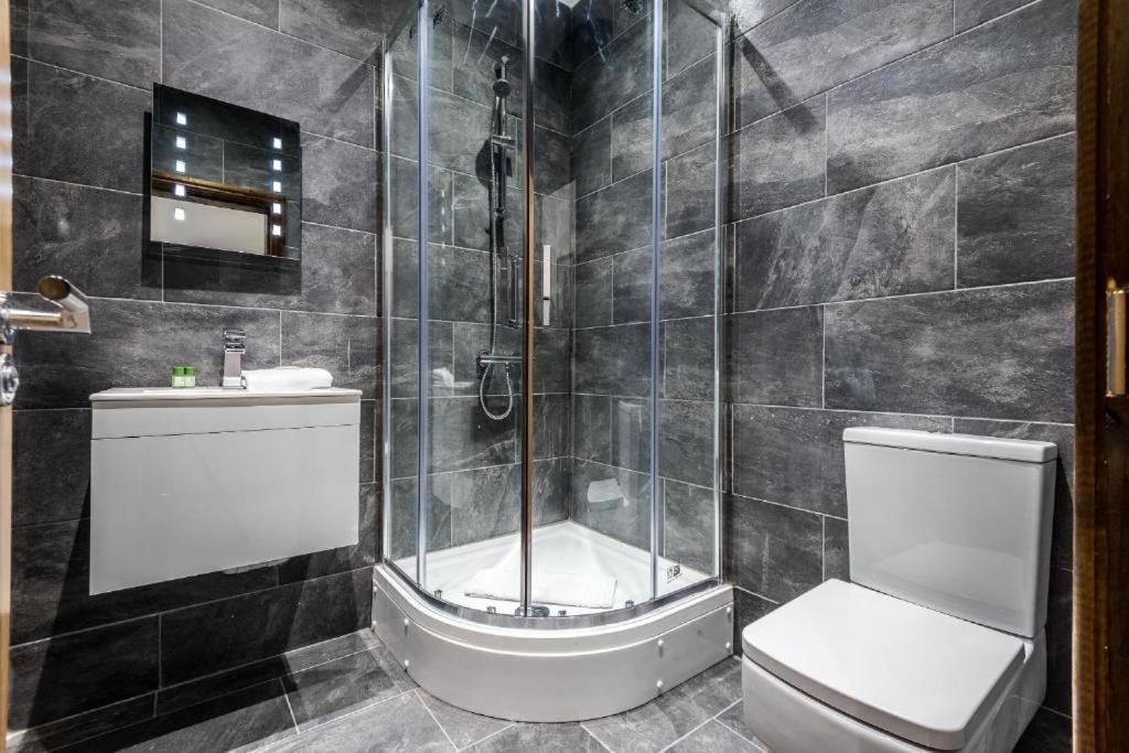 27 Stanley Street Aparthotel By Ustay Liverpool Exterior foto